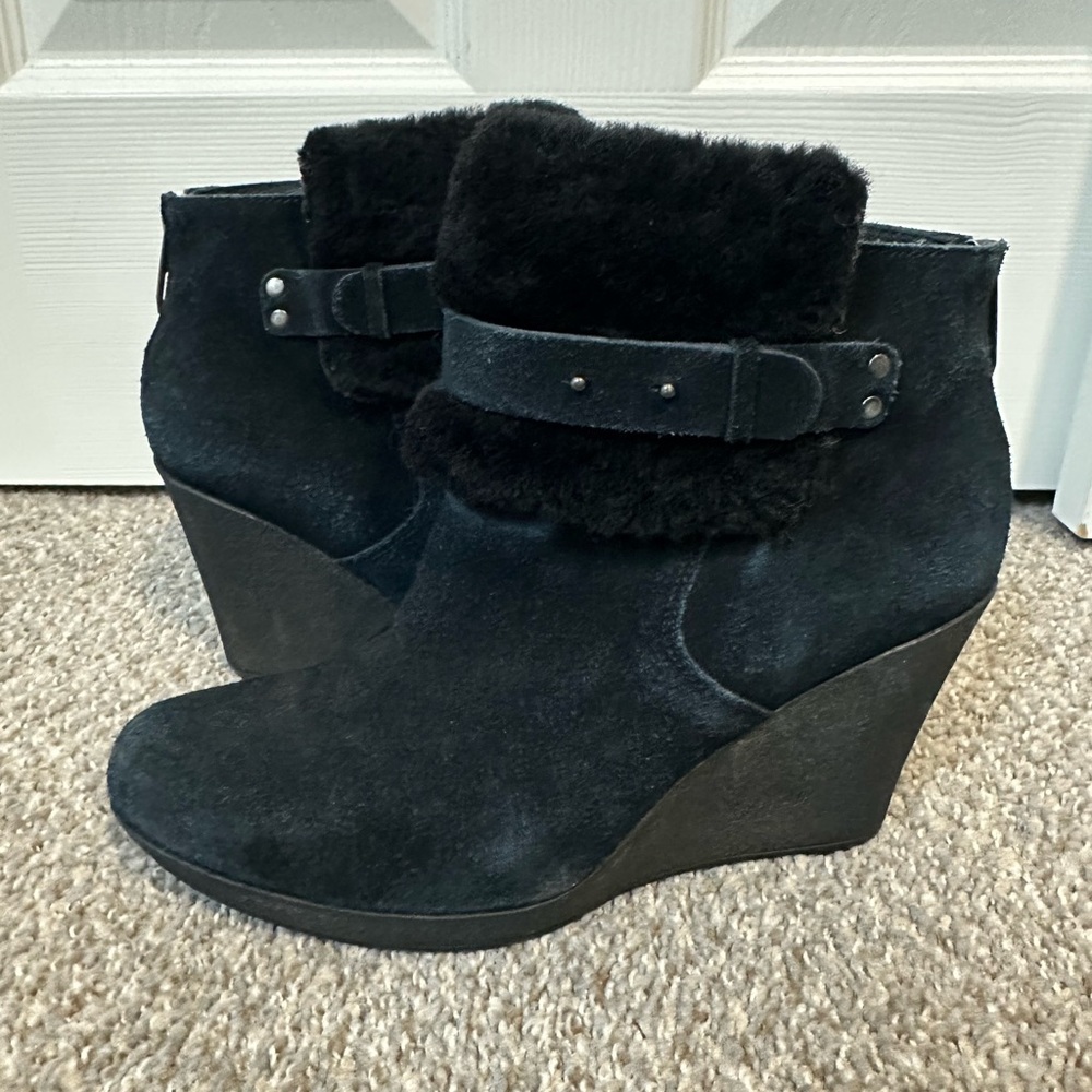 UGG wedges